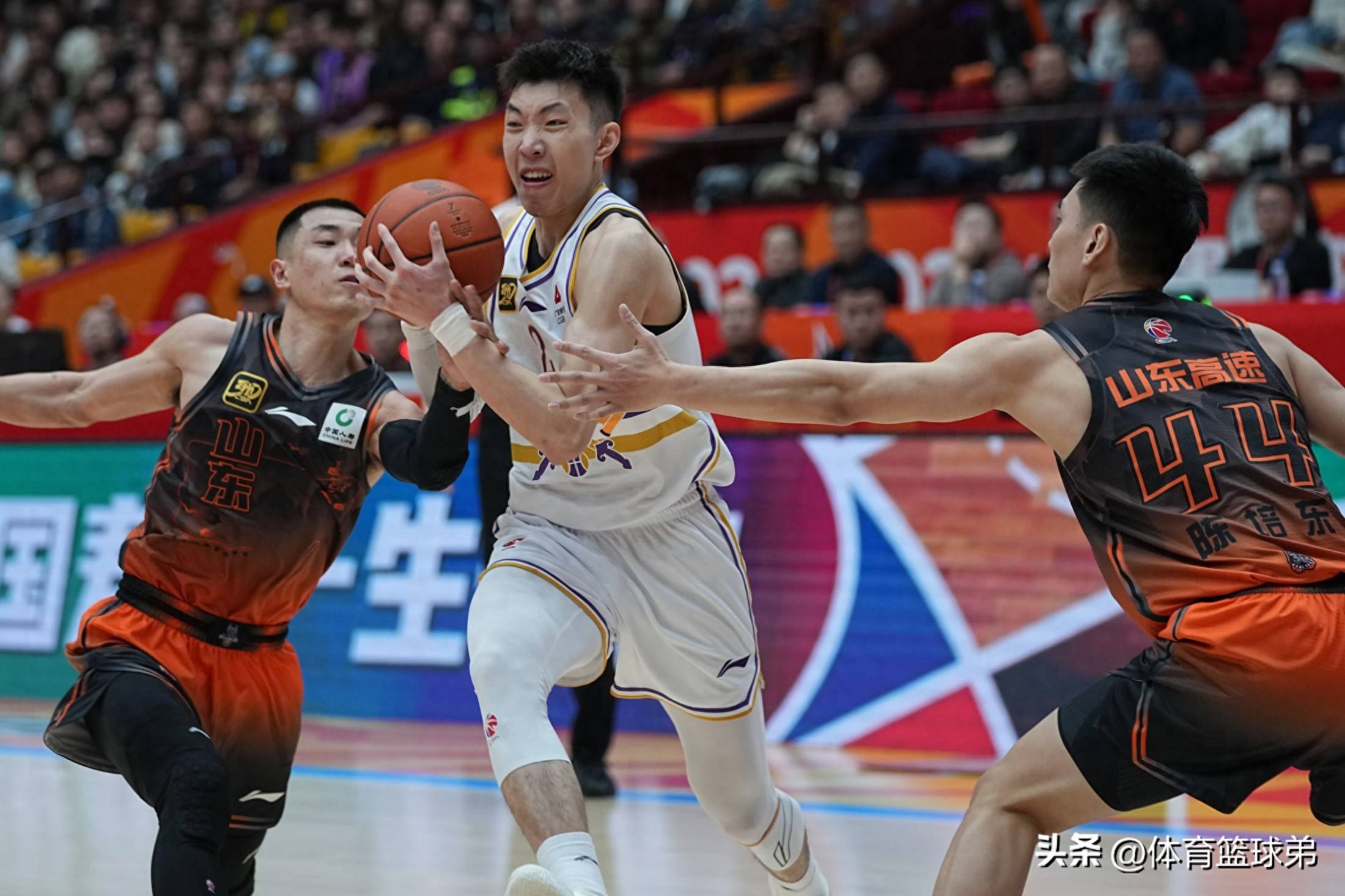 开云体育官网-NBA常规赛今晚再迎强敌，北京国安刷新队史纪录，主帅态度——震撼外界，训练强度明显提升的简单介绍