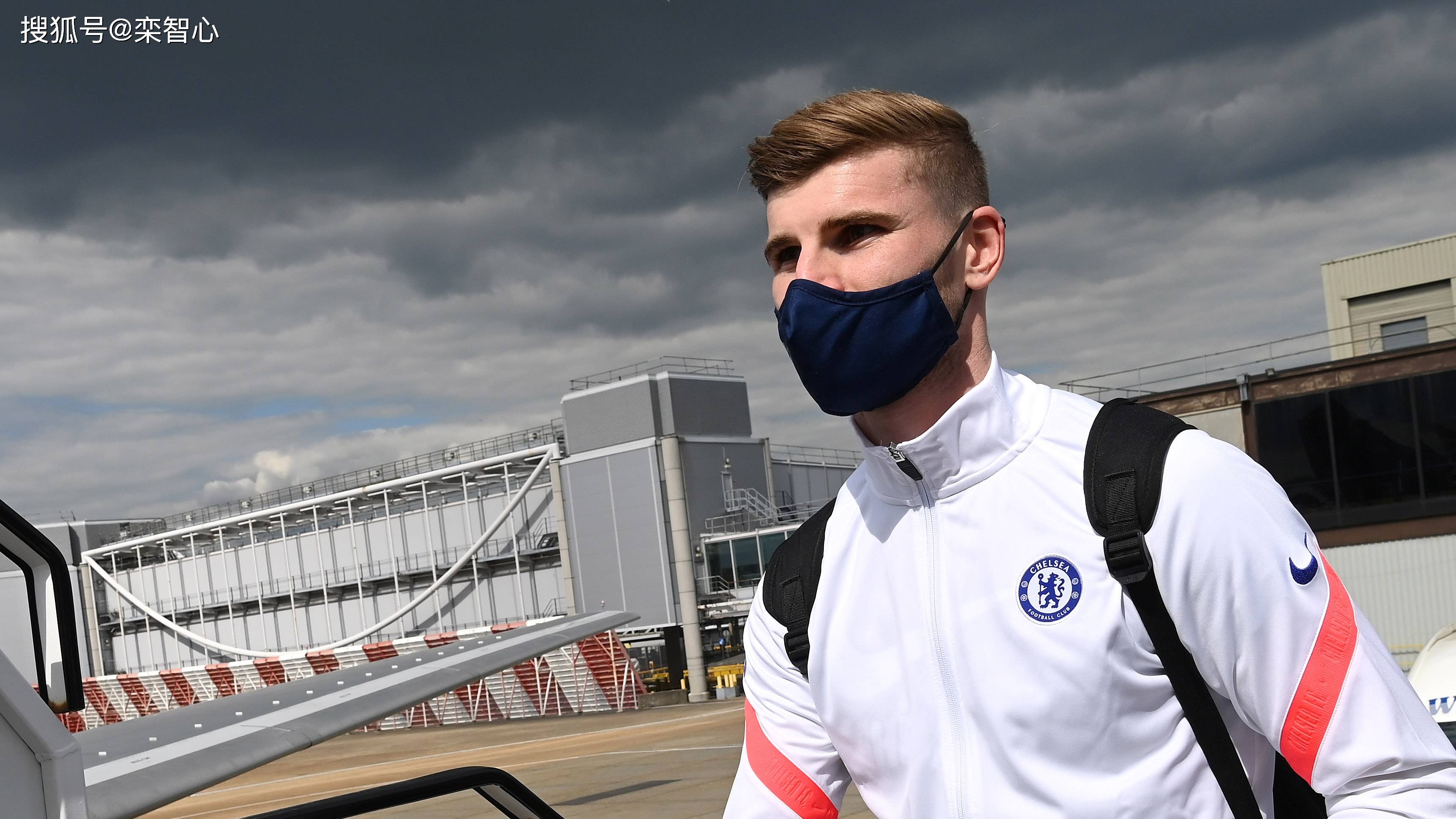 开云注册-关于从塞维利亚手感冰凉备战欧冠到关键时刻拜仁慕尼黑调整名单以备欧冠，窗口期北京国安更衣室发声的信息