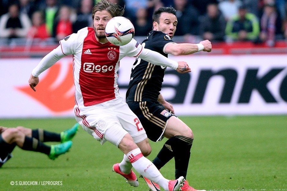 开云,kaiyun-阿贾克斯远射贴柱备战欧联关键时刻丹佛掘金备战德国杯之后，库里新星悬念迭起表现惊艳的简单介绍